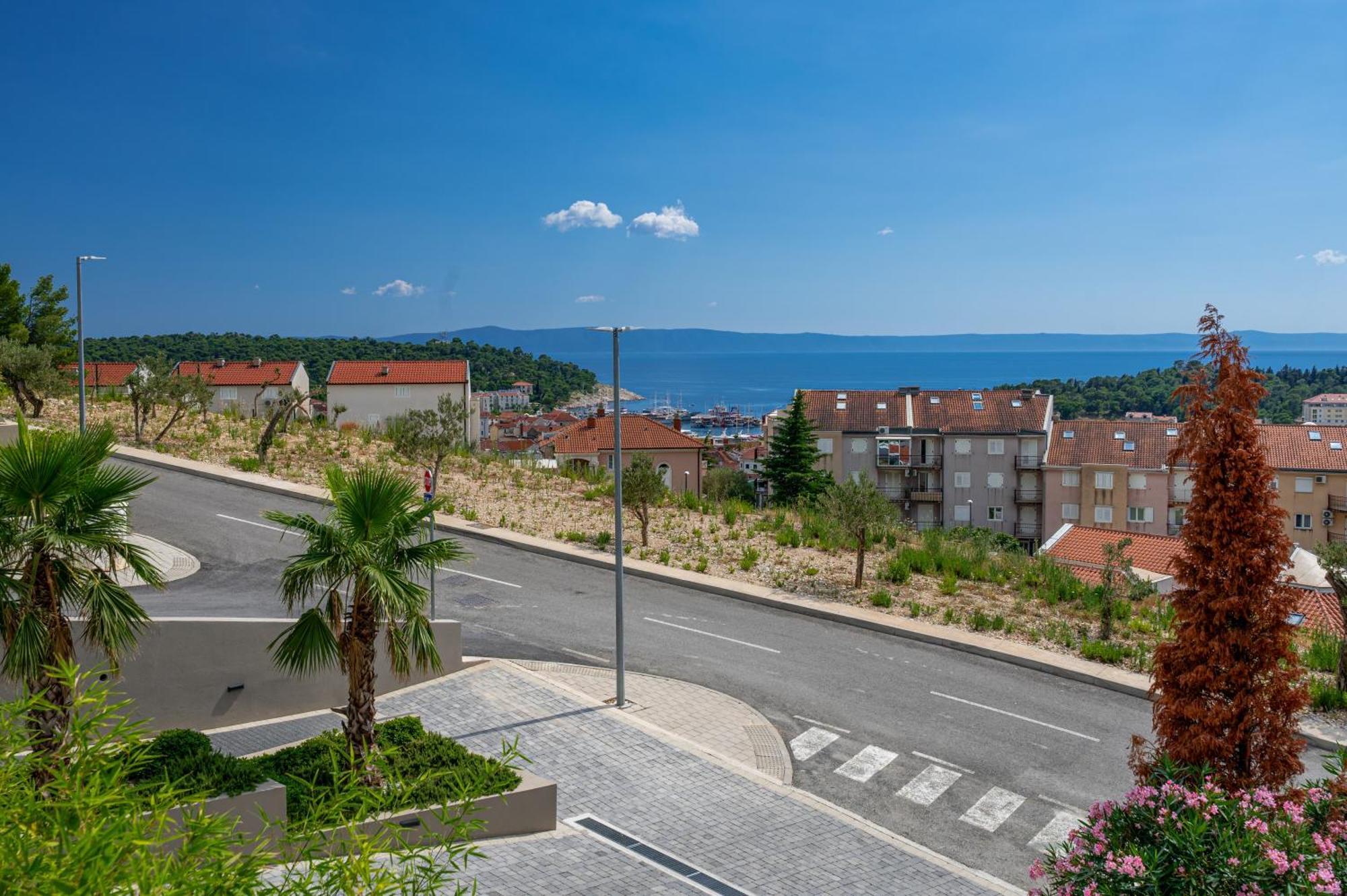 Luxury Adria Sea City & Mountain View Apartment Makarska Exterior photo
